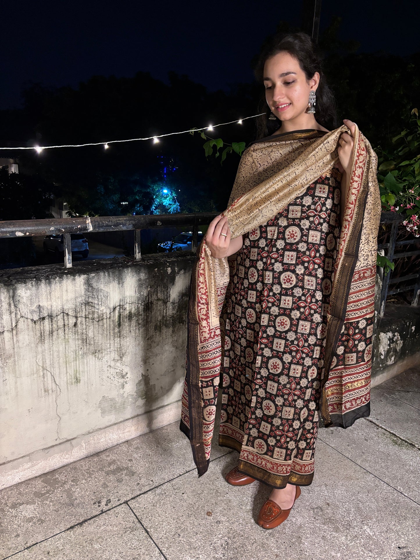 Black Maheshwari Suit