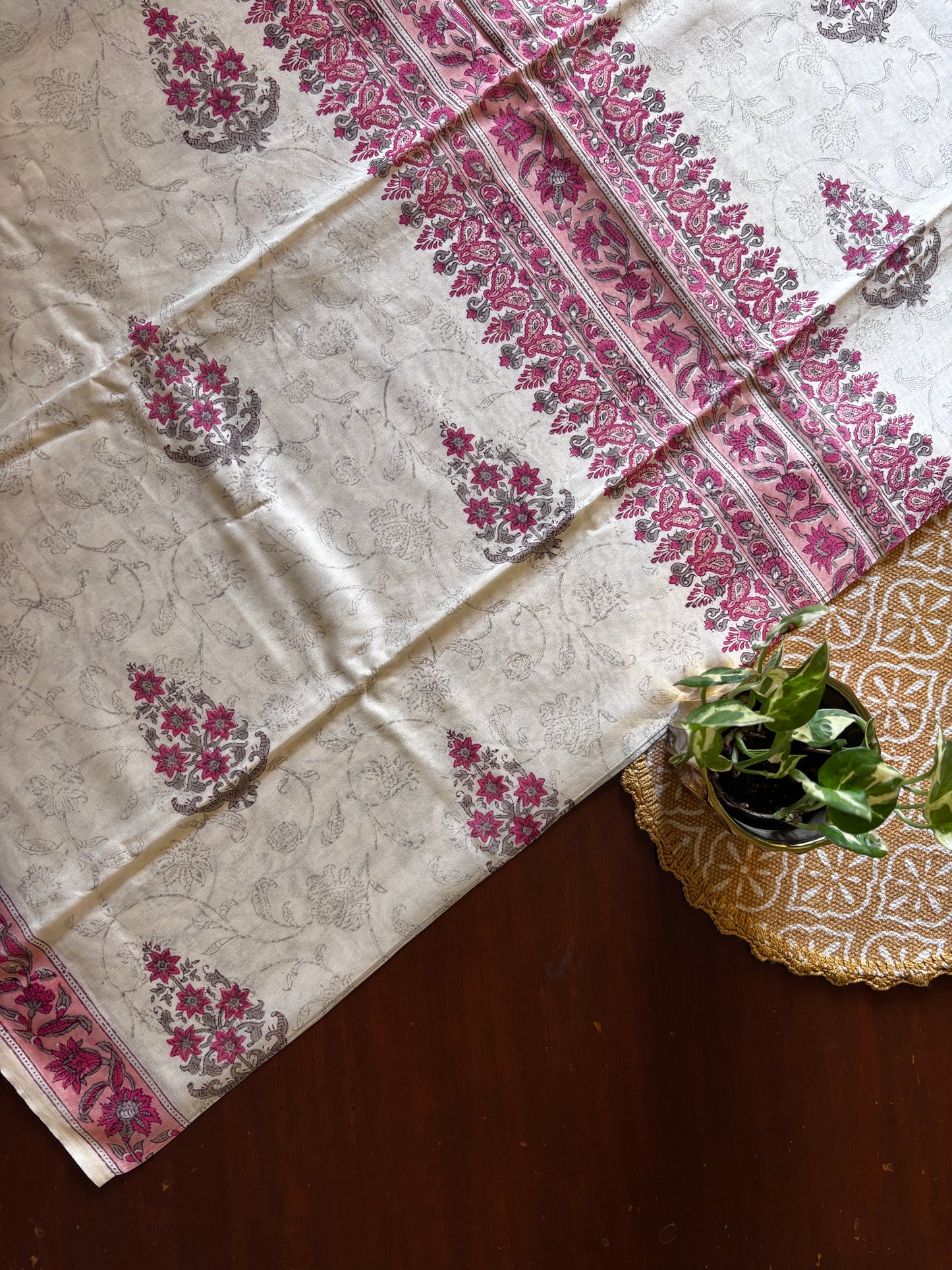 Pink Maheshwari suit