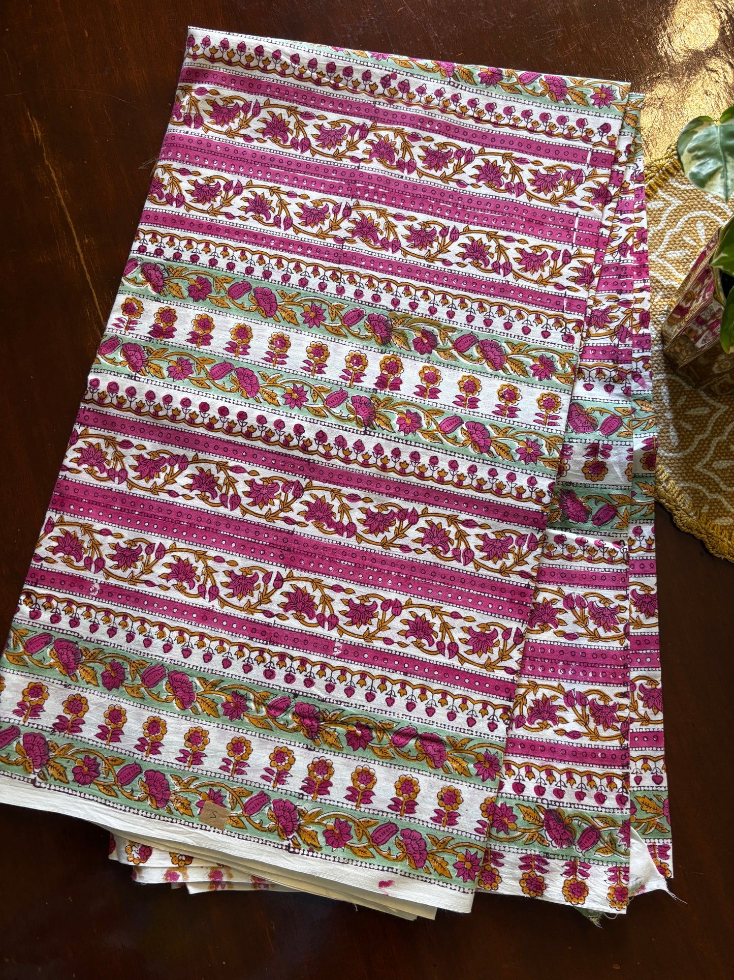 Color Cluster Fabric