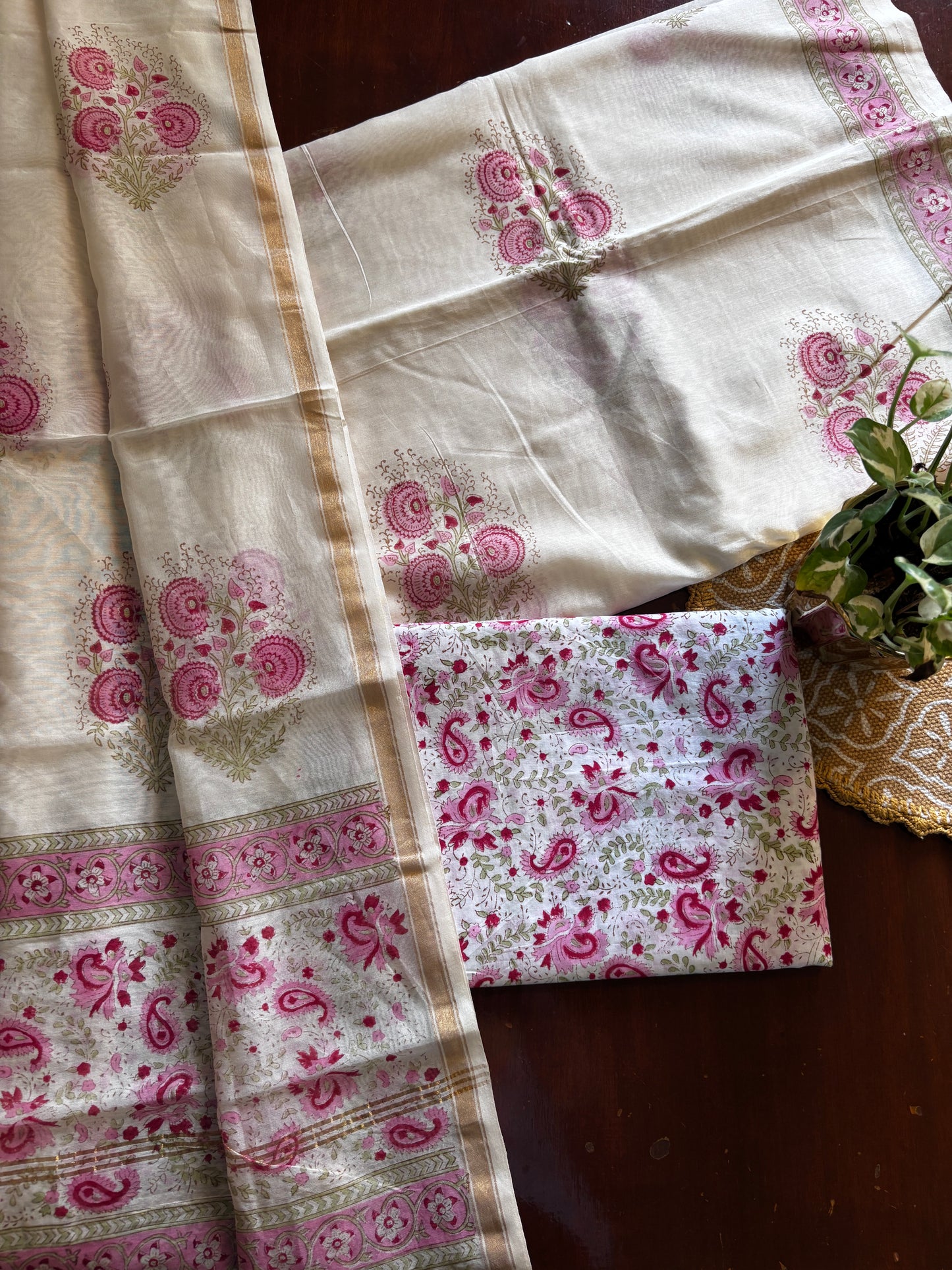 Pink Mughal Booti Chanderi Suit