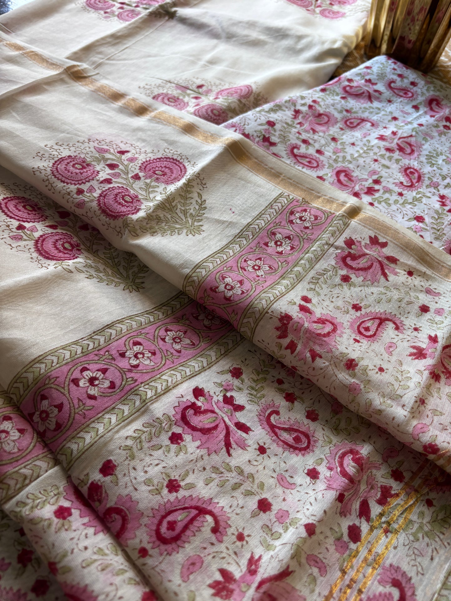 Pink Mughal Booti Chanderi Suit