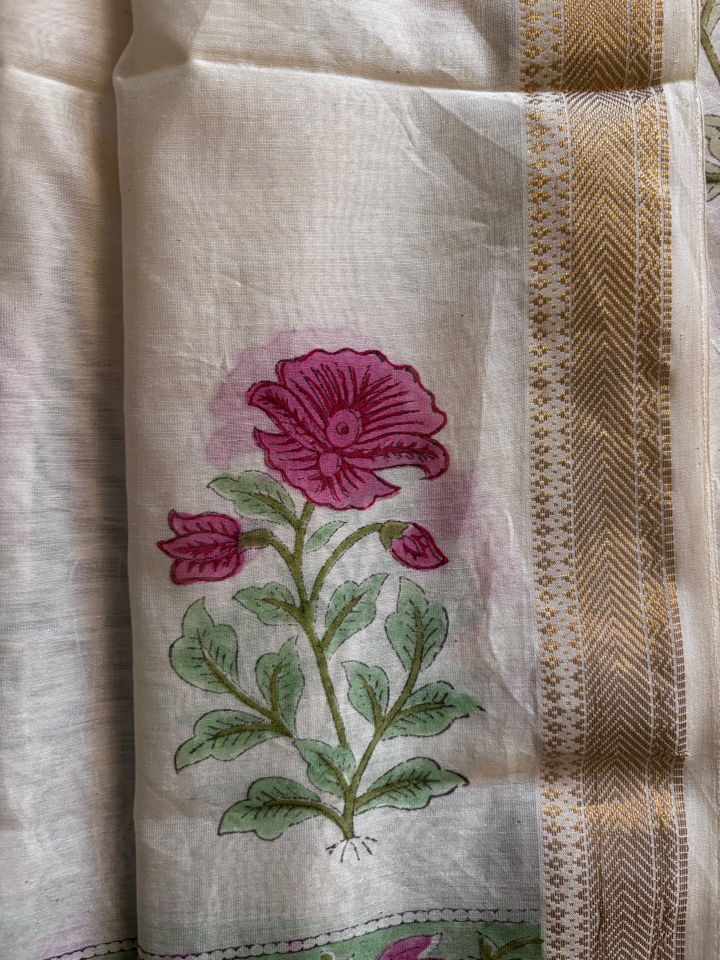 Off White Rose Maheshwari suit
